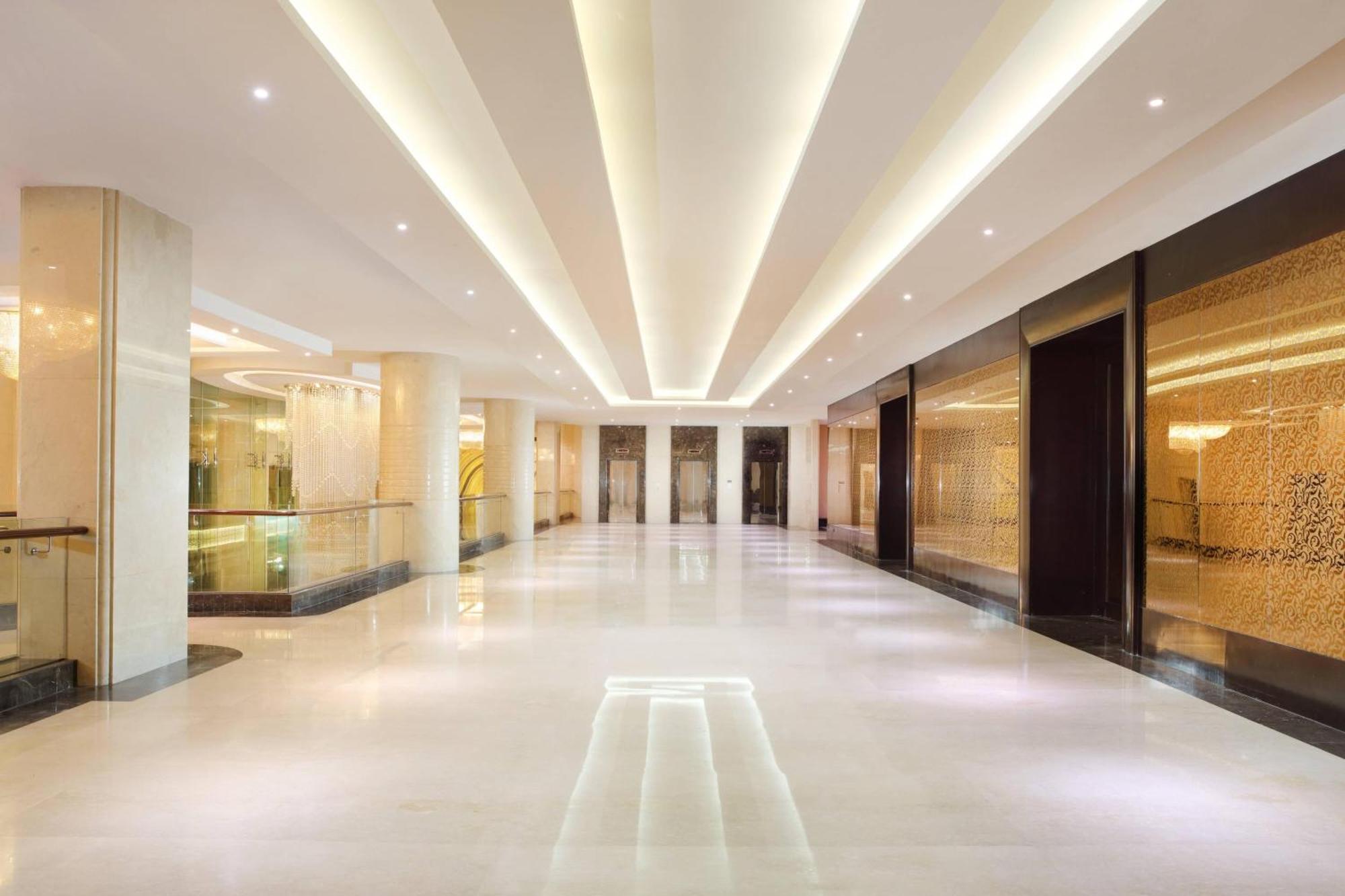 Four Points By Sheraton Medan Exterior foto